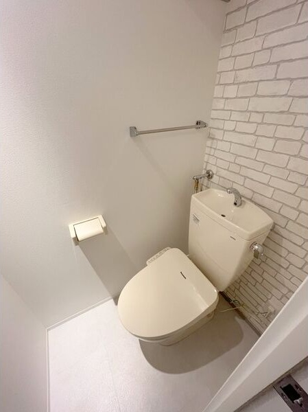 トイレ　ウォシュレット設置済みです！