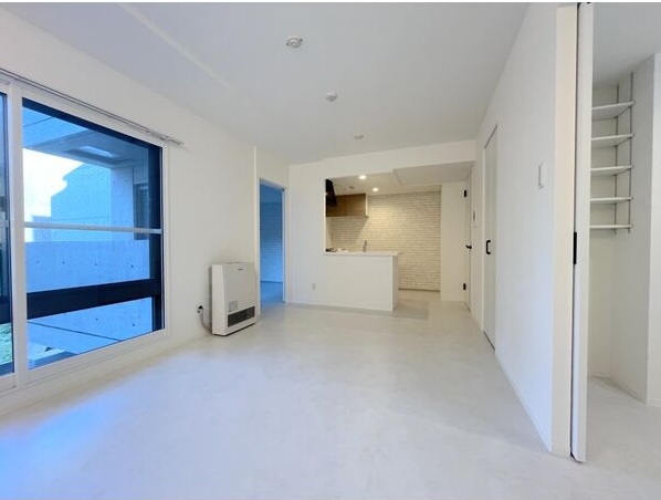 居室・リビング　☆12.1帖の広々としたリビングです！