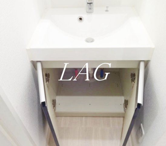 洗面設備　独立洗面台です。