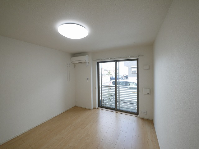 居室・リビング　おしゃれな居間です