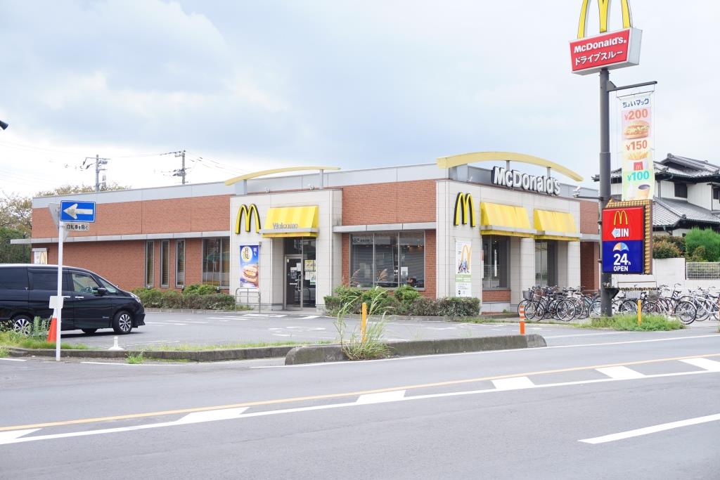 その他　マクドナルド 三郷三丁目店（その他）まで377m