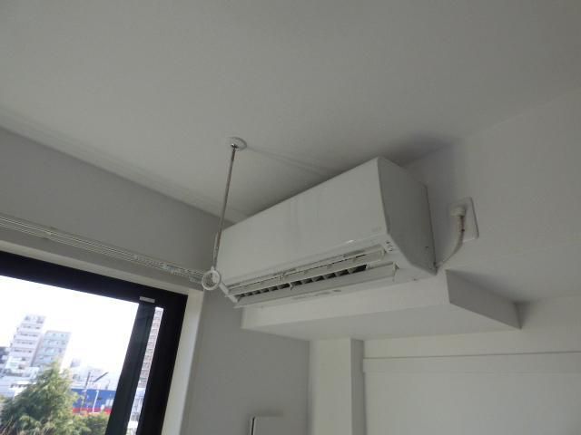 その他設備　☆一年中快適エアコン☆
