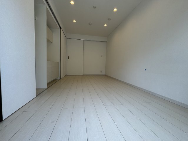 居室・リビング　こちらのリビングで趣味の時間をお楽しみください