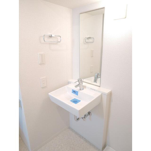 洗面設備　写真は同間取り別部屋です。?