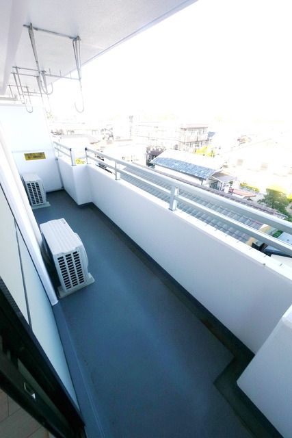 バルコニー　別部屋イメージ