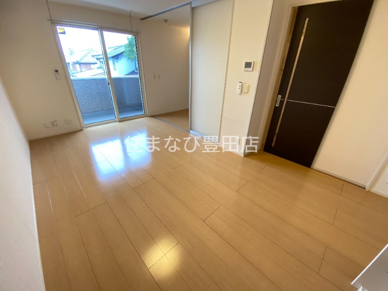 居室・リビング　同型タイプ