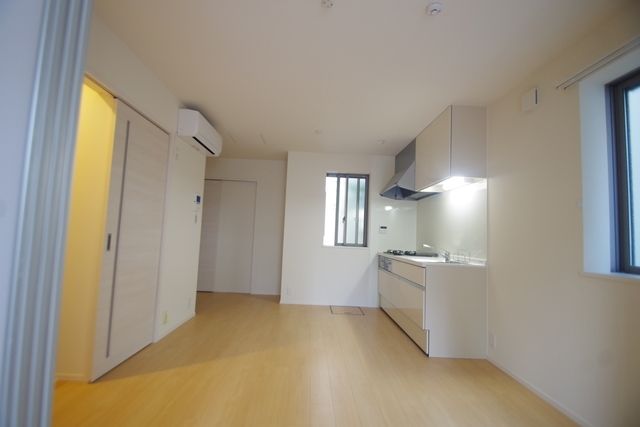 居室・リビング　★お問い合わせはタウンハウジング町田店まで★