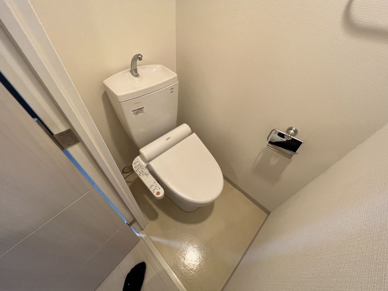 トイレ　（別タイプ参考写真）レピュア赤羽　北区赤羽1