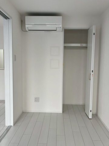 庭　ゆったりとした居間です