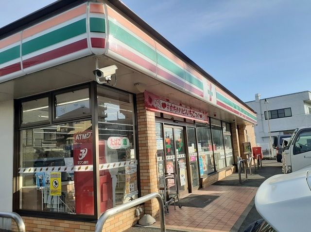 コンビニ　セブンイレブン佐倉大崎台4丁目（コンビニ）まで350m