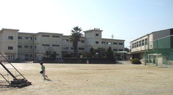 小学校　光市立島田小学校（小学校）まで1748m