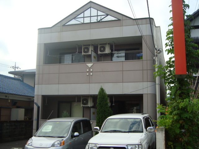 建物外観　外観写真（昼）