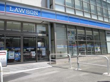 コンビニ　ローソン 市谷薬王寺町店（コンビニ）まで25m