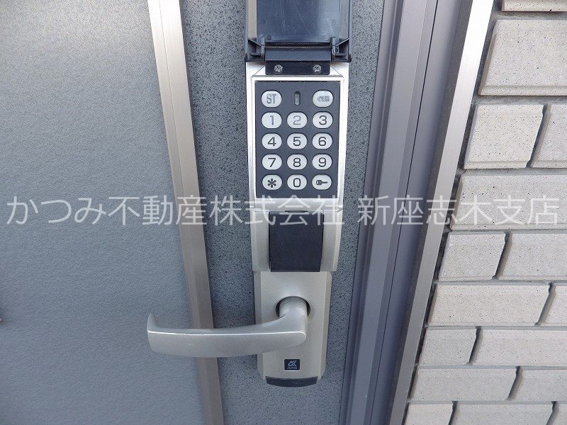 セキュリティ　別号室参考写真