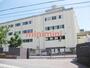 中学校　高槻市立城南中学校（中学校）まで765m