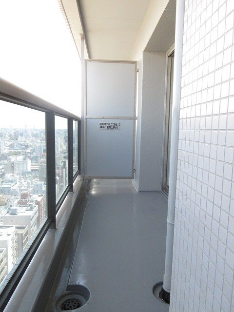 バルコニー