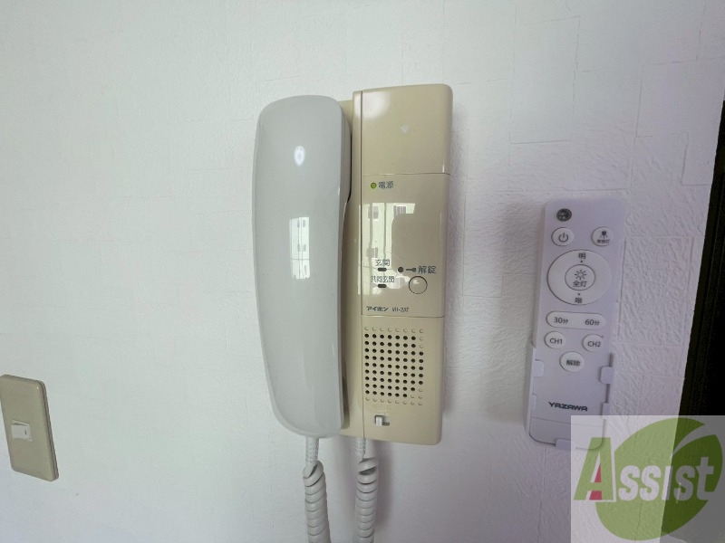 セキュリティ　インターホンです。オートロック付きで安心のマンションです。