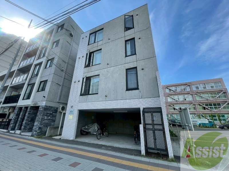 建物外観　札幌市北区北１８条西「ローゼン１８」