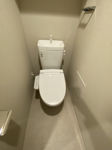 トイレ　他号室　同施工参考写真