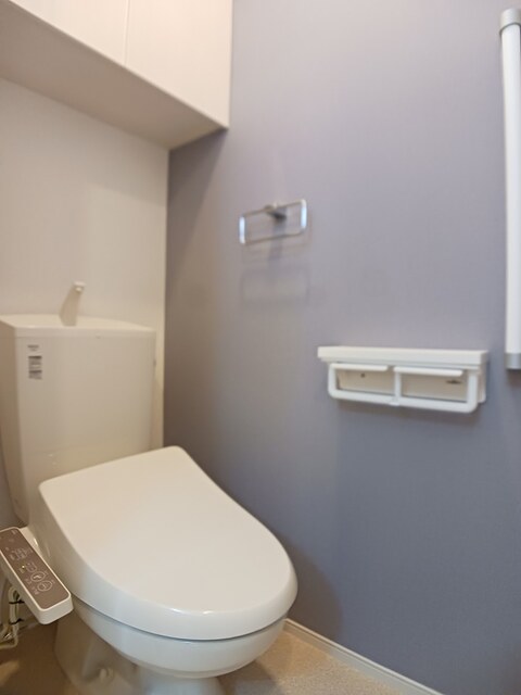 トイレ　※内観写真は同タイプ商品のお部屋となりますのでご参考にお願い
