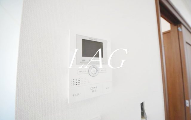 セキュリティ　モニター付きインターホンです。