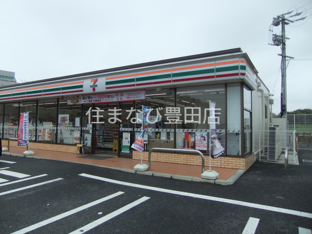 コンビニ　セブンイレブン豊田市本町寺田店（コンビニ）まで464m
