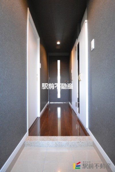 玄関　同タイプ別部屋
