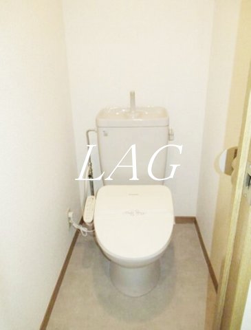 トイレ　トイレです。