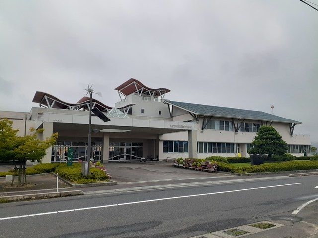 小学校　湯梨浜町立羽合小学校（小学校）まで1500m