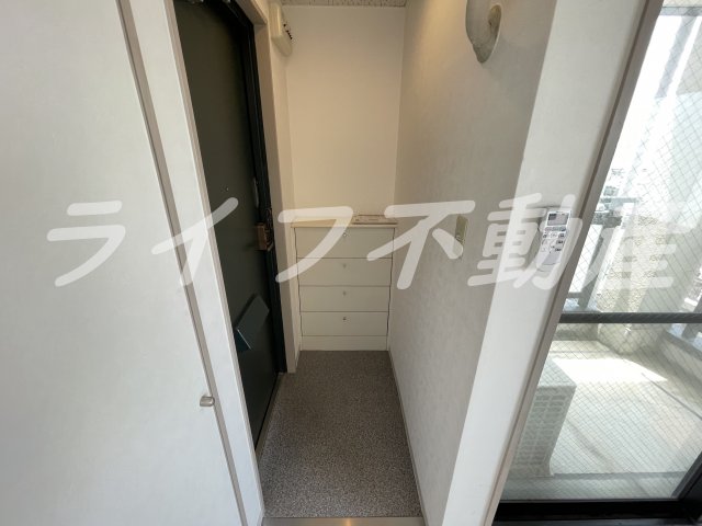 玄関　明るい玄関です