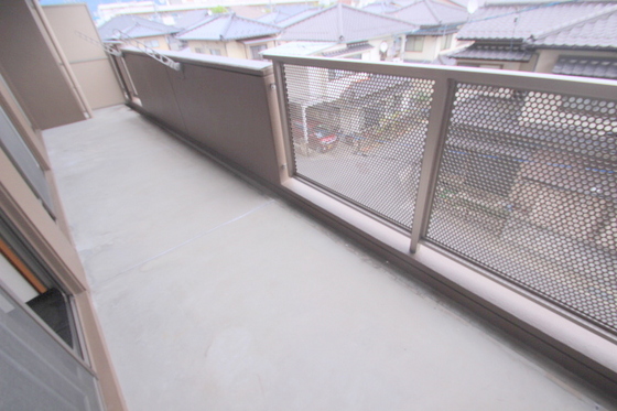 バルコニー　※別部屋の写真です