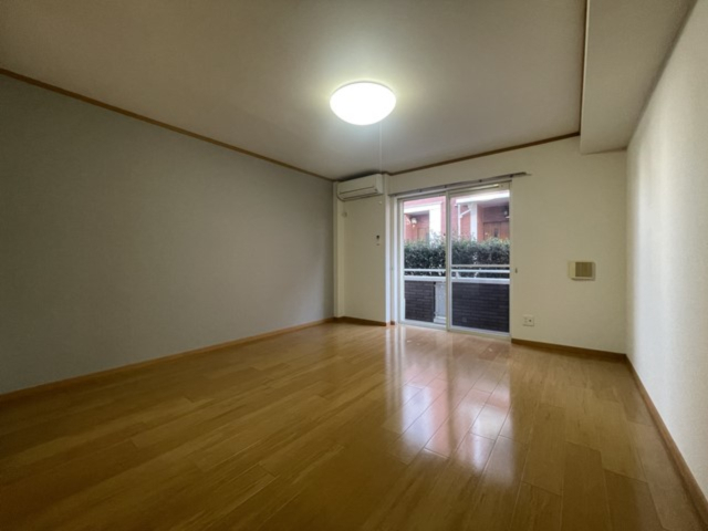 居室・リビング　別部屋参照