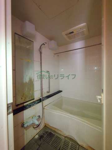 バス・シャワールーム　別部屋参考写真となります