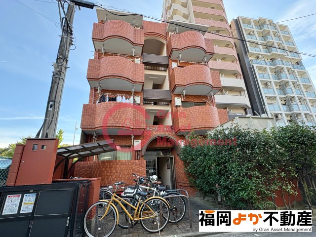 建物外観　建物外観を気になさる方へ、見た目の良い物件です