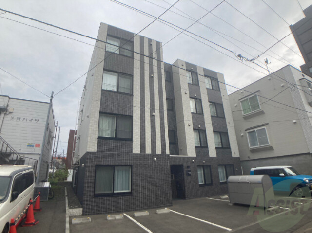 建物外観　札幌市北区北三十七条西「ラメゾン麻生」