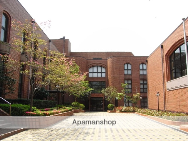 大学・短大　愛国学園大学（大学・短大）まで353m