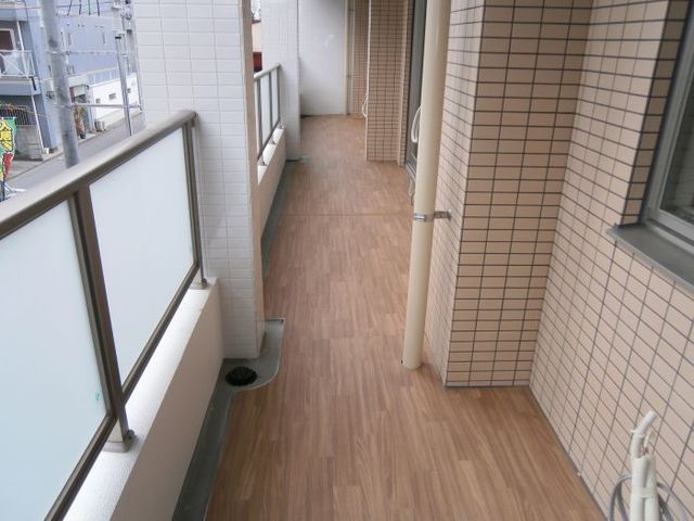 バルコニー　【バルコニー】バルコニー