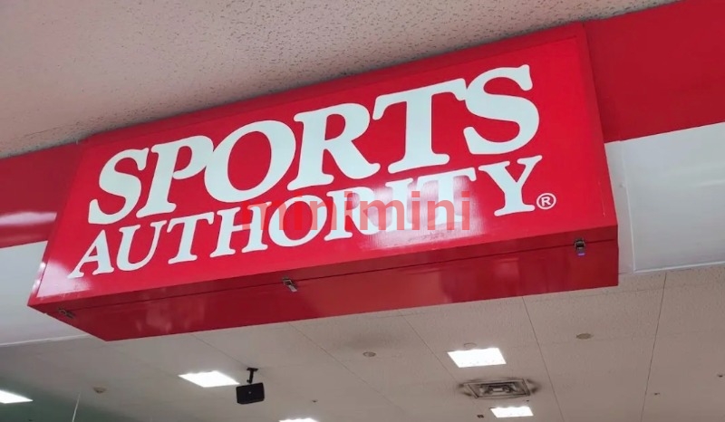 ショッピングセンター　スポーツオーソリティデュー阪急山田店（ショッピングセンター）まで765m