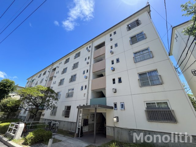 泉北桃山台1丁5号棟