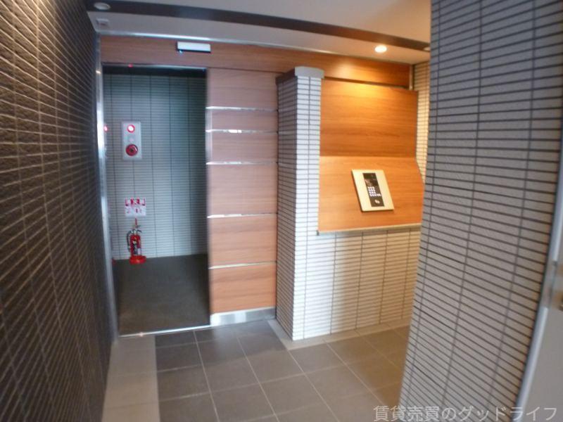 地下鉄東西線 二条駅 徒歩17分 4階建 築12年の外観写真