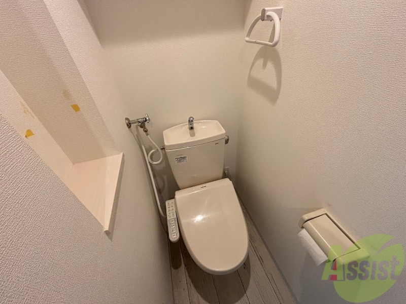 トイレ　トイレです。ウォシュレット付を探している方、おすすめです。