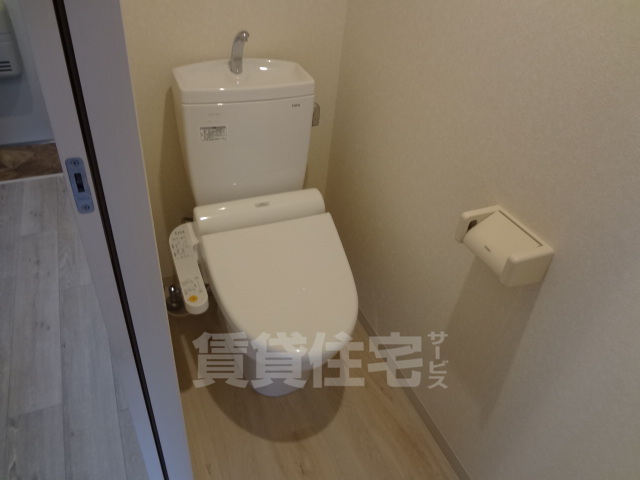 地下鉄東西線 小野駅 徒歩2分 5階建 築12年のトイレ写真