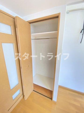 地下鉄御堂筋線 新大阪駅 徒歩4分 12階建 築25年の内装写真