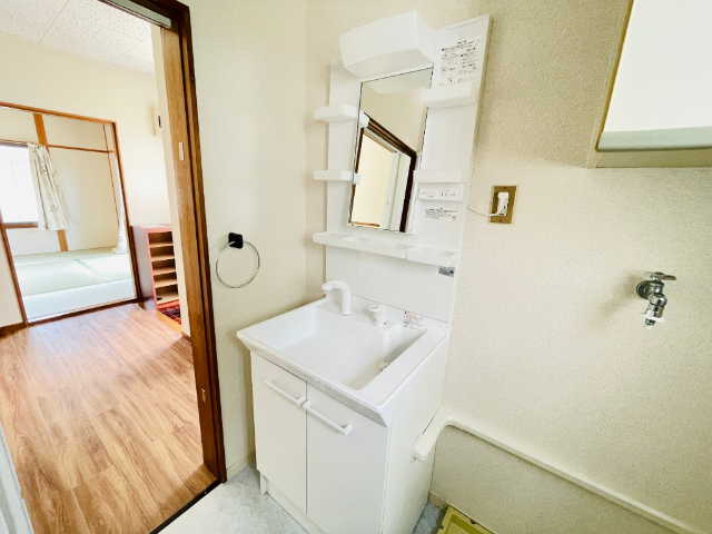 収納　※西部屋の写真です