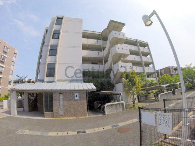 阪急宝塚線 池田駅 徒歩15分 築28年