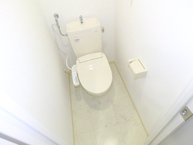 トイレ　ウォッシュレット付き♪