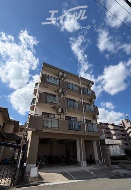 阪急千里線 千里山駅 徒歩21分 築31年