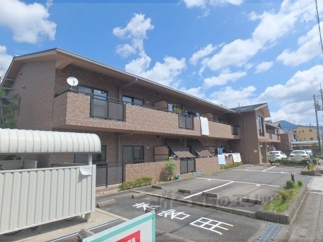 ファミール北山の外観写真