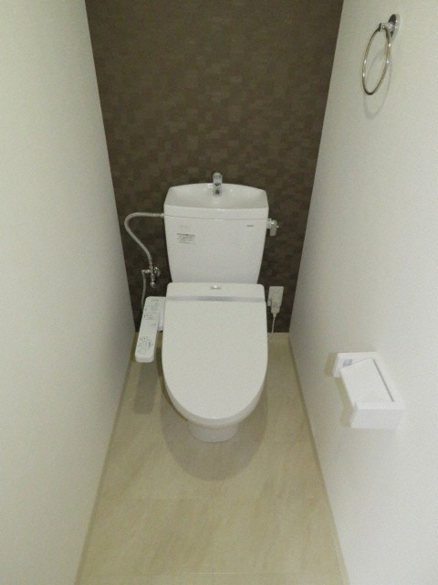 トイレ　ウォシュレット設置済みです！