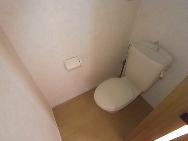【中山手ガーデンパレスＣ棟のトイレ】